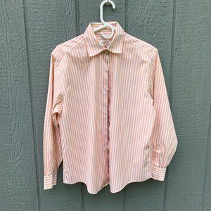 Button Down Talbots Wrinkle Resistant Shirt Size 8 Pale Orange and White EUC